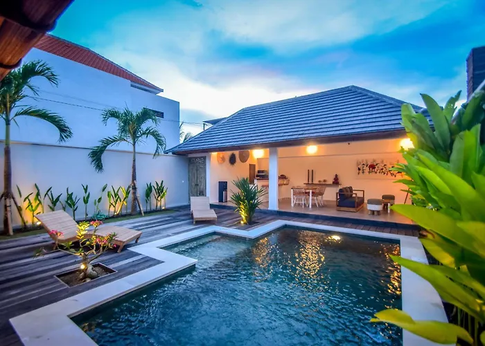 Mana Tea 2 Bedrooms & Pool Villa Seminyak